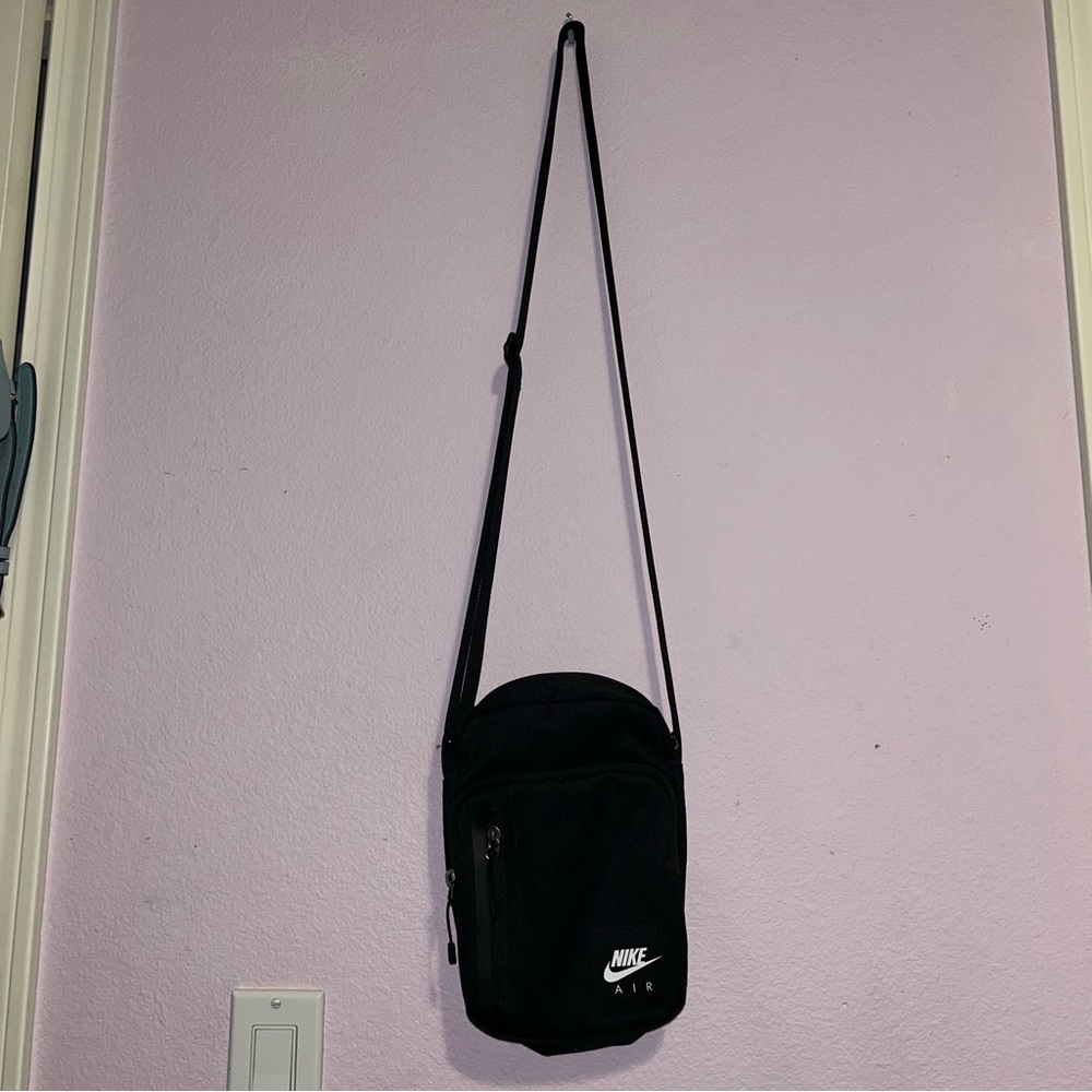 Nike crossbody bag
